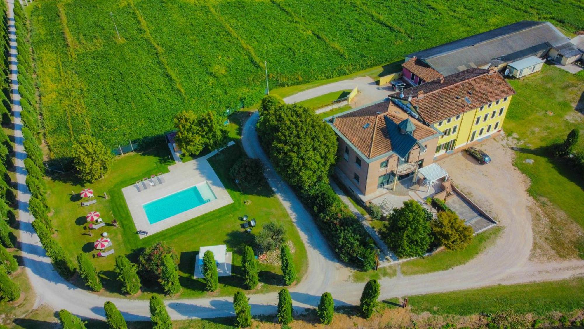 Pensjonat Bb Mambrotta San Martino Buon Albergo Zewnętrze zdjęcie