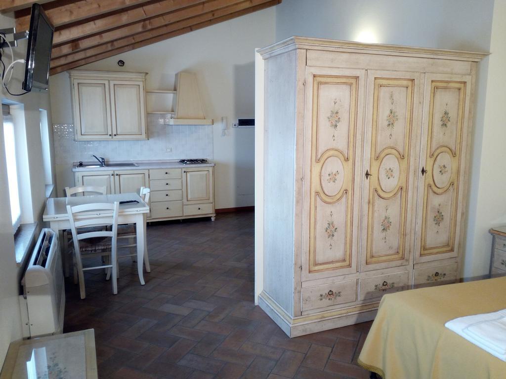 Pensjonat Bb Mambrotta San Martino Buon Albergo Zewnętrze zdjęcie